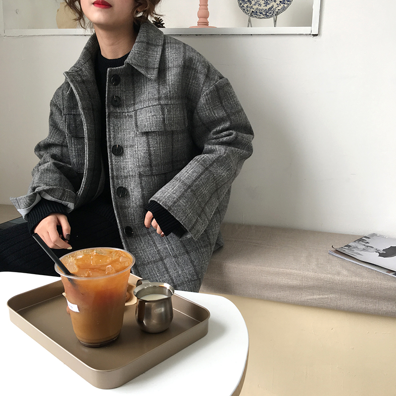 凯特・米德尔顿身着定制金蕾丝晚礼服 佩戴皇家勋章显庄重